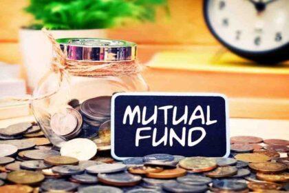 भारत म्यूचुअल फंड्स निवेश 2025