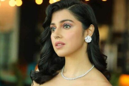 Divya Khosla Kumar Ek Chatur Naar Slum 2025