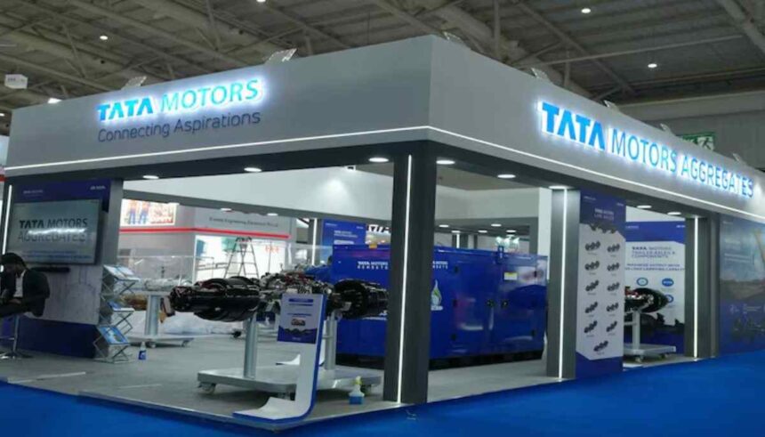 Tata Motors Demerger 2025 – पैसेंजर और कमर्शियल व्हीकल्स यूनिट अलग होने का ग्राफिक