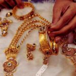 22 अक्टूबर को भारत में सोने की कीमतों में भारी गिरावट आई, दिवाली के बाद गोल्ड और सिल्वर दोनों के रेट नीचे गए।