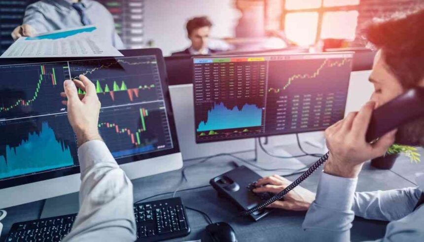 शेयर बाजार आज मिलेजुले संकेतों के साथ खुलने की संभावना, Nifty 25,800 के स्तर पर सपोर्ट की तलाश में।