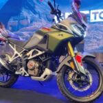 टीवीएस अपाचे RTX 300 बाइक लॉन्च इमेज — स्पोर्टी रेड कलर में बाइक स्टूडियो शॉट