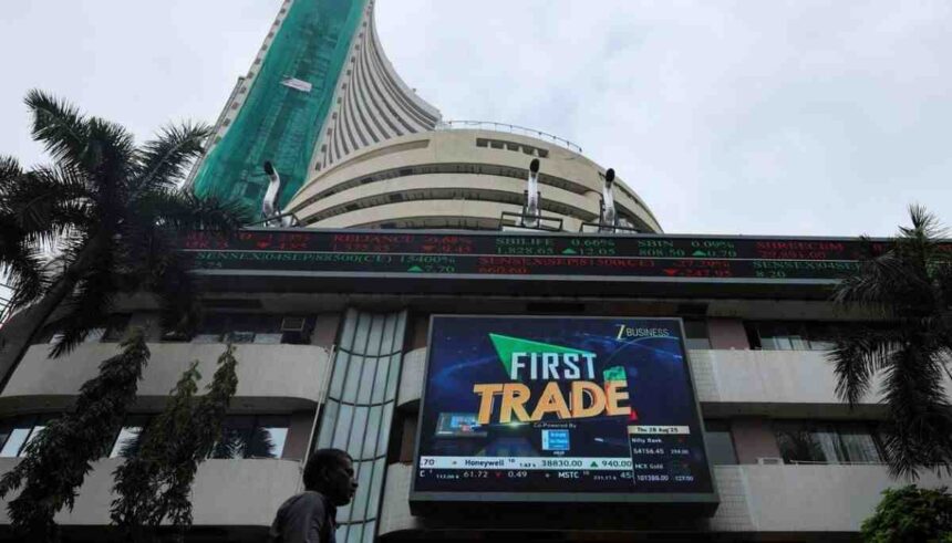 आज का शेयर बाजार ग्राफ — Sensex और Nifty की तेजी दिखाते हुए