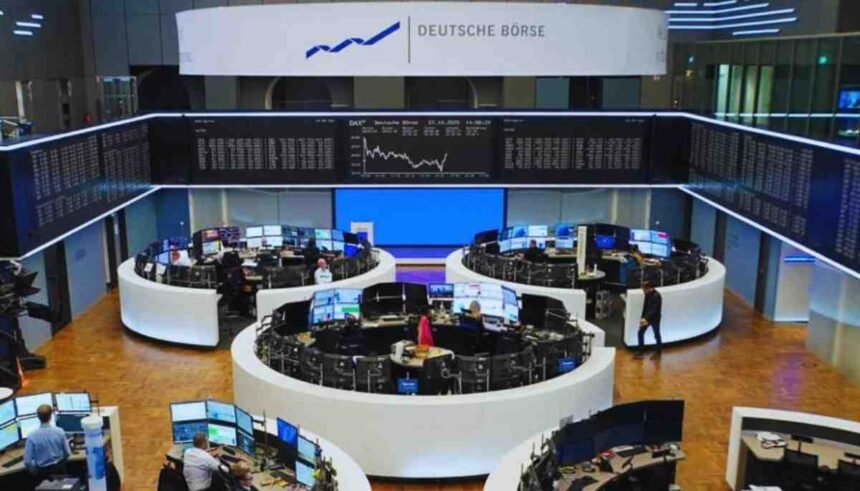 US डेटा से पहले शांत दिखते यूरोपीय शेयर बाजार और STOXX 600 इंडेक्स