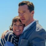 Benedict Cumberbatch और Olivia Colman की नई फिल्म “The Roses” का प्रमोशनल पोस्टर, जो अब भारत में OTT पर रिलीज हो रही है।