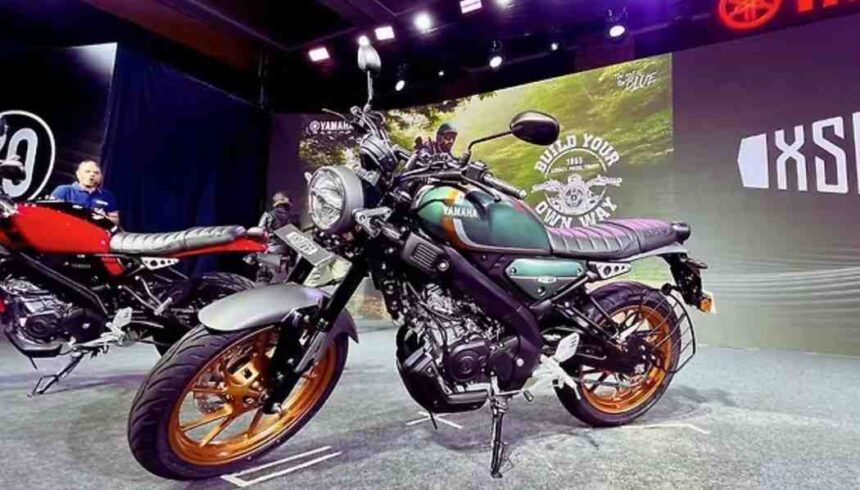 Yamaha XSR155 भारत में लॉन्च – रेट्रो डिजाइन और आधुनिक फीचर्स के साथ ₹1.50 लाख की कीमत में उपलब्ध