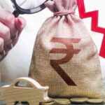 अमेरिकी डॉलर के मुकाबले गिरते भारतीय रुपये का ग्राफ।