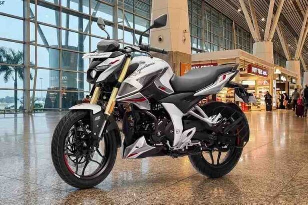 2026 Bajaj Pulsar N160 USD fork variant launched in India