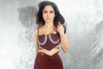 Farah Khan and Nushrratt Bharuccha fun moment in vlog