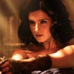 Toxic फिल्म में Rebecca के किरदार में बंदूक पकड़े Tara Sutaria का फर्स्ट लुक