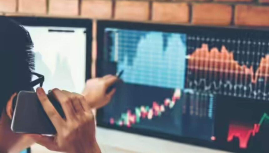 शेयर बाजार ग्राफ के साथ IndusInd Bank और UPL के स्टॉक प्रदर्शन का प्रतीकात्मक चित्र