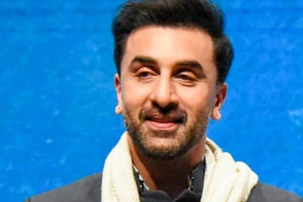 Ranbir Kapoor धुरंधर फिल्म की तारीफ करते हुए, रणवीर सिंह लीड रोल में