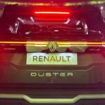 Renault Duster undisguised spy shot India road presence