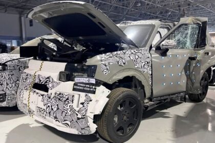 Chery JLR Freelander SUV crash test spy shots electric SUV design features