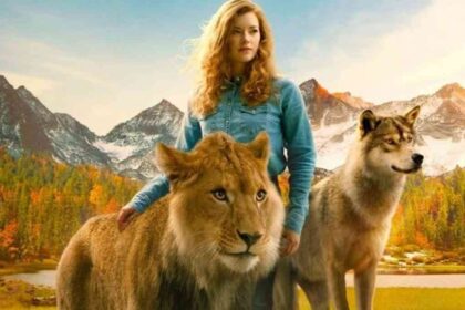 Lion vs Wolf फिल्म का कॉन्सेप्ट पोस्टर जिसमें शेर और भेड़िये की लड़ाई दिखाई गई है