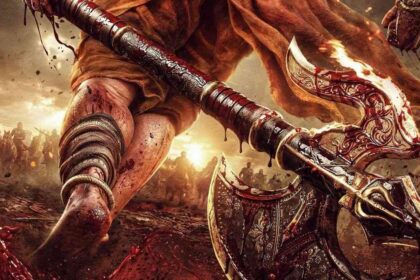 Mahavatar Parshuram मोशन पोस्टर में खून से सना परशु लिए योद्धा युद्धभूमि में खड़ा