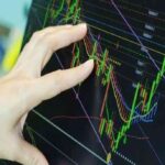 Ahead of Market Hindi News सोमवार को शेयर बाजार की चाल तय करेंगे 10 बड़े फैक्टर, Sensex और Nifty अपडेट।