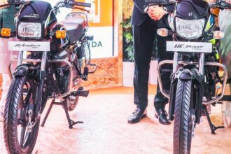 Hero MotoCorp की Flex Fuel बाइक का प्रतीकात्मक चित्र, जिसमें E85 एथेनॉल तकनीक से लैस मोटरसाइकिल दिखाई गई है।