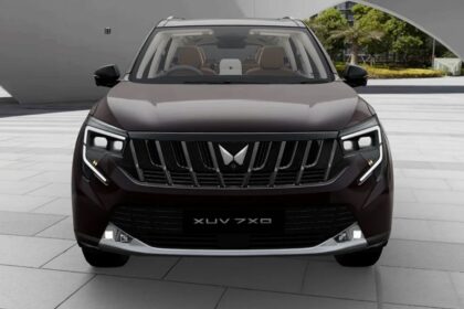 Mahindra XUV7XO AX बेस वेरिएंट का एक्सटीरियर और इंटीरियर फीचर्स दिखाती हुई तस्वीर।