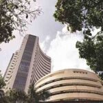 Sensex Nifty gain for third consecutive week due to crude oil price fall and RBI support Hindi News